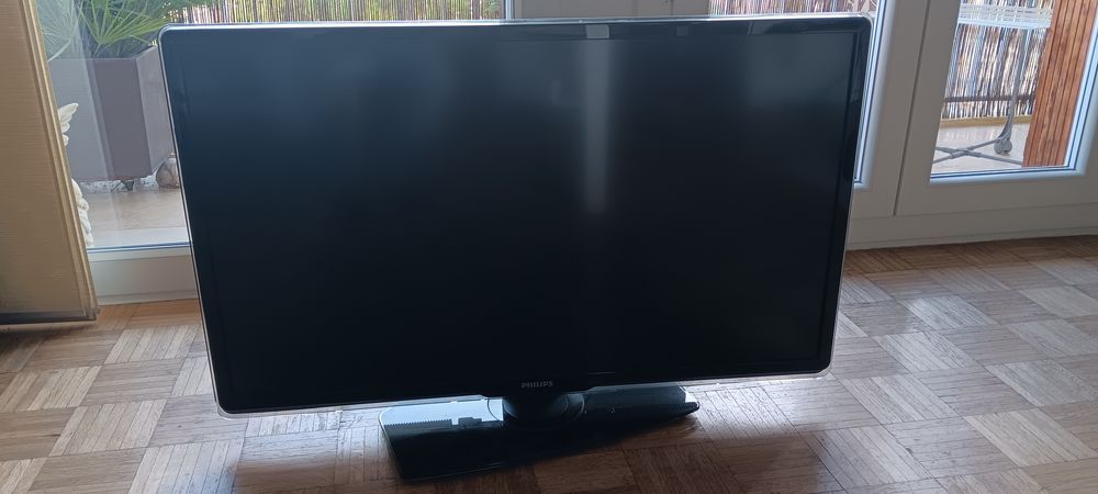 T&eacute;l&eacute;vision Photos/Video/TV