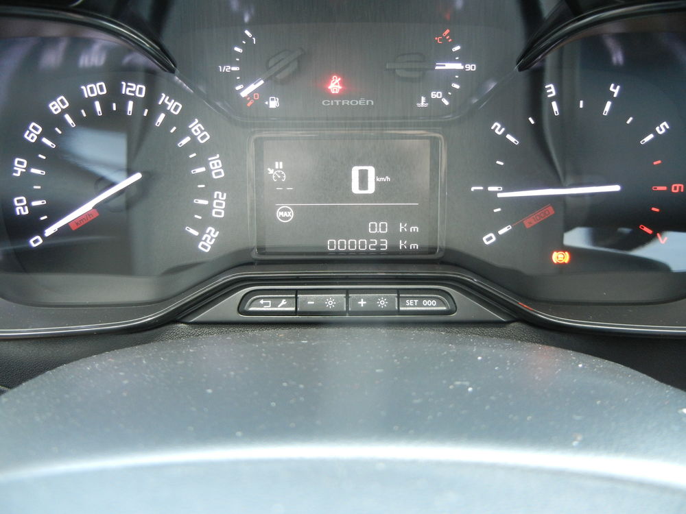 C3 ADML/CAPTEURS*RECUL/NAV/PACK*SAFETY+/VS/16 2022 occasion BE-8900 Ieper (Ypres)