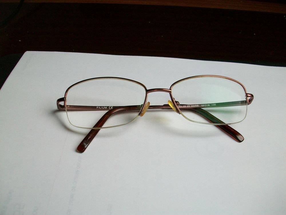 Monture de lunettes Bijoux et montres