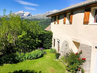  Maison � vendre 8 pi�ces 215 m�