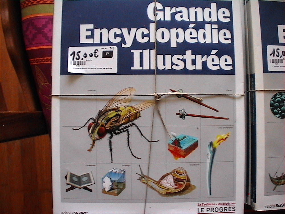 encyclopedie illustr&eacute;e Livres et BD