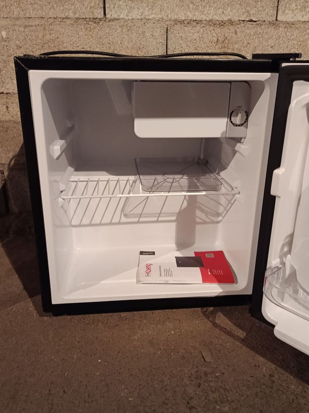 Frigo. en l'&eacute;tat, montant 100 € Electroménager
