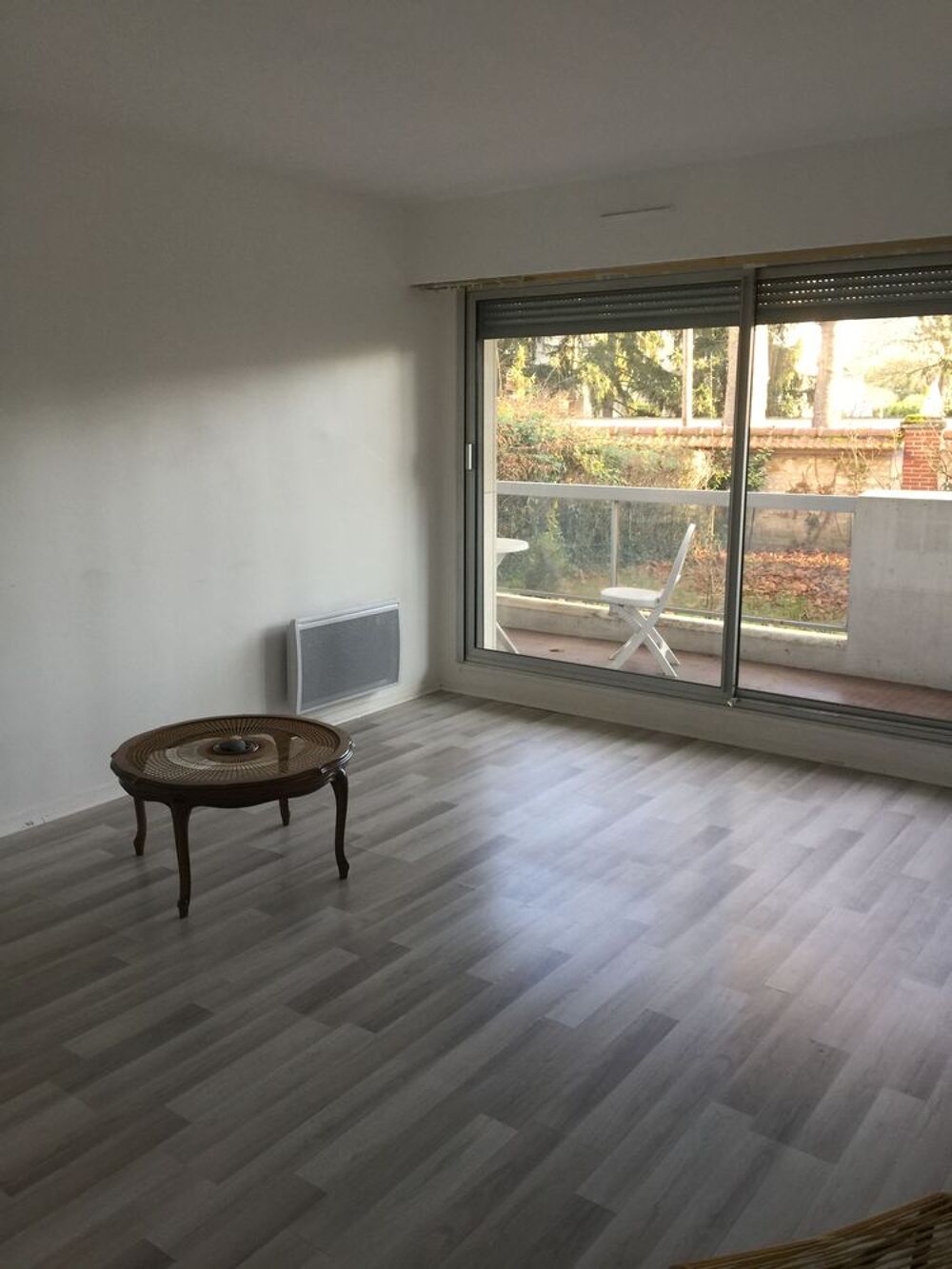 Location Appartement Appartement 2pieces 50m2 plus jardinet et terrasse 1150€ Fontainebleau