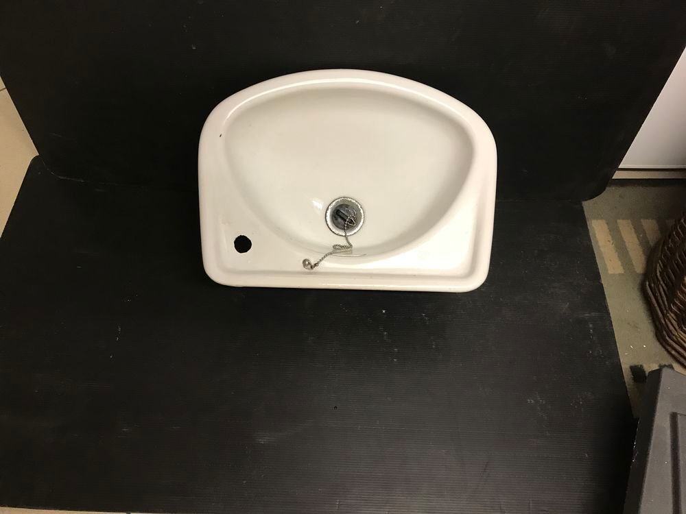 petit lavabo de cabinet de toilette Bricolage
