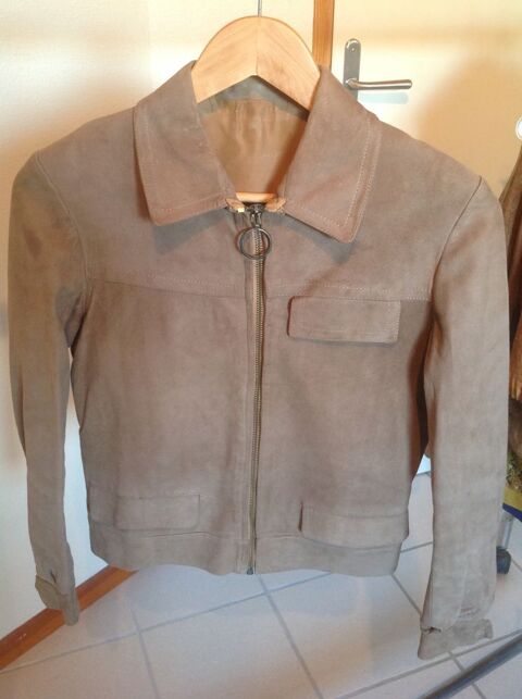 BLOUSON DAIM VRITABLE TRS BON TAT Envoi Possible 34 Trgunc (29)