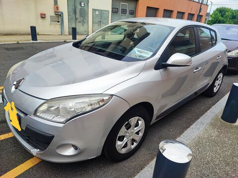 Renault megane iii Mégane III dCi 105 eco2 Authentiq