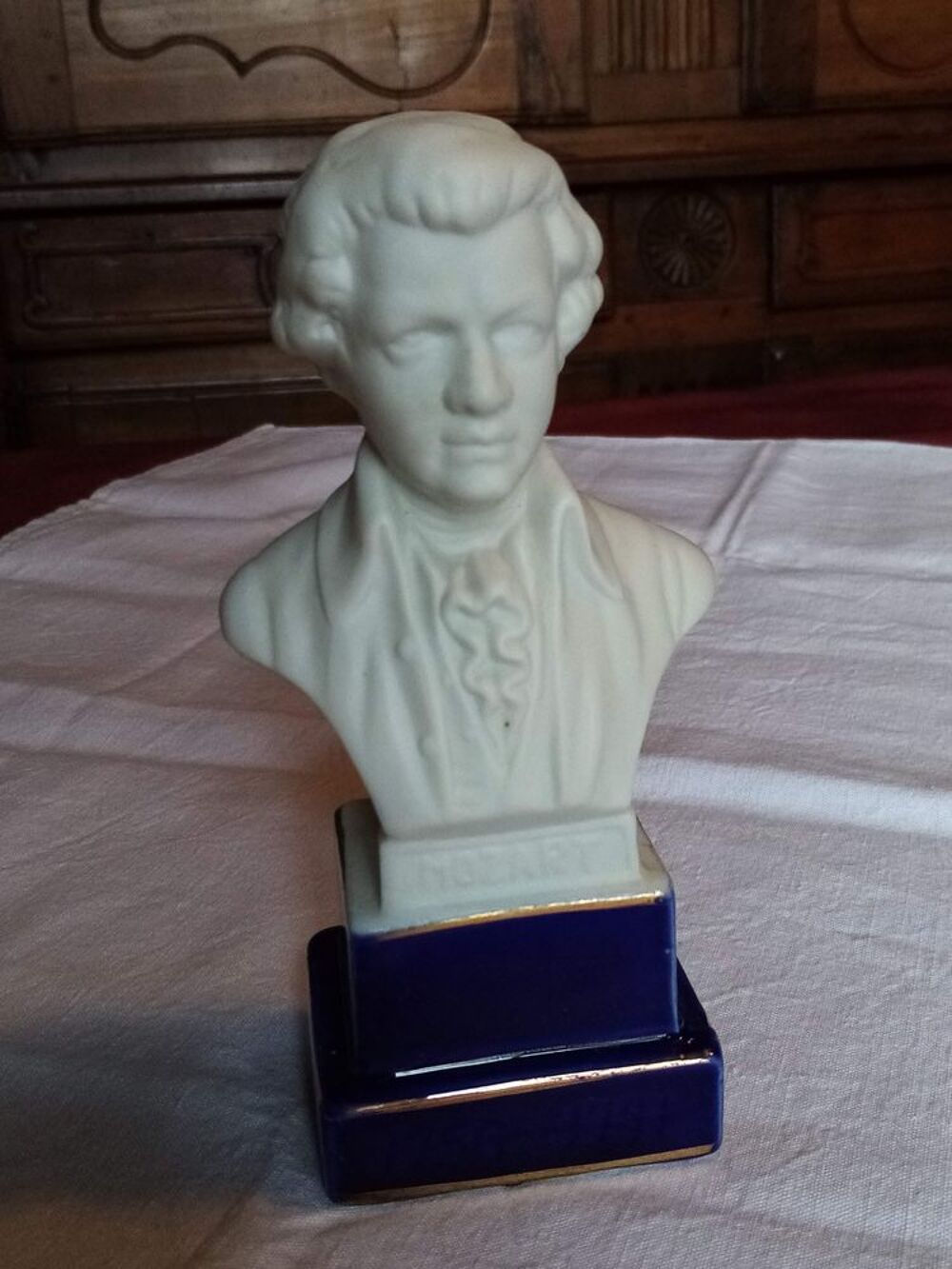 Ancien buste de Mozart en biscuit sur socle (n&deg;2) 