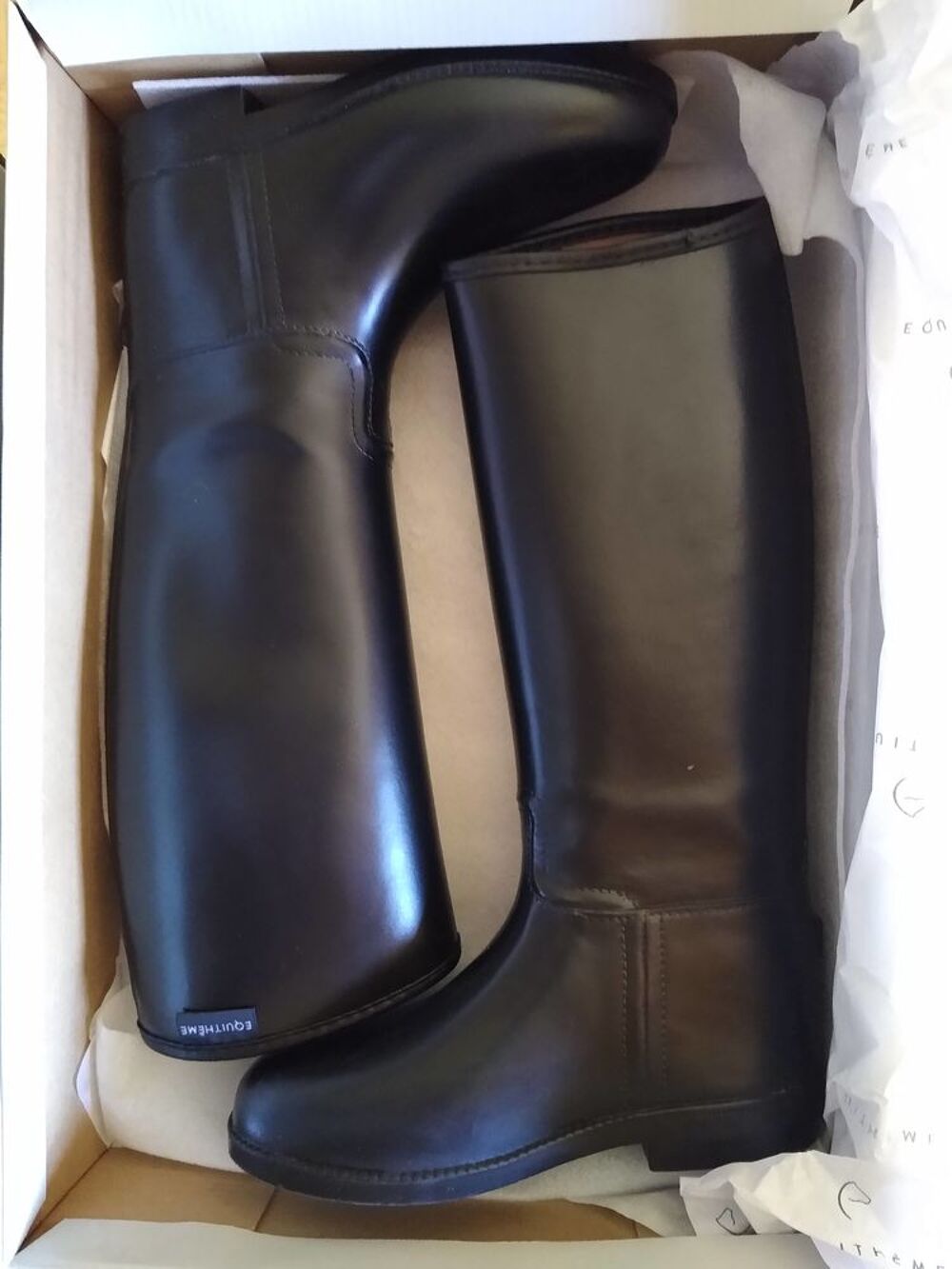 Casque et bottes &eacute;quitation enfant Sports