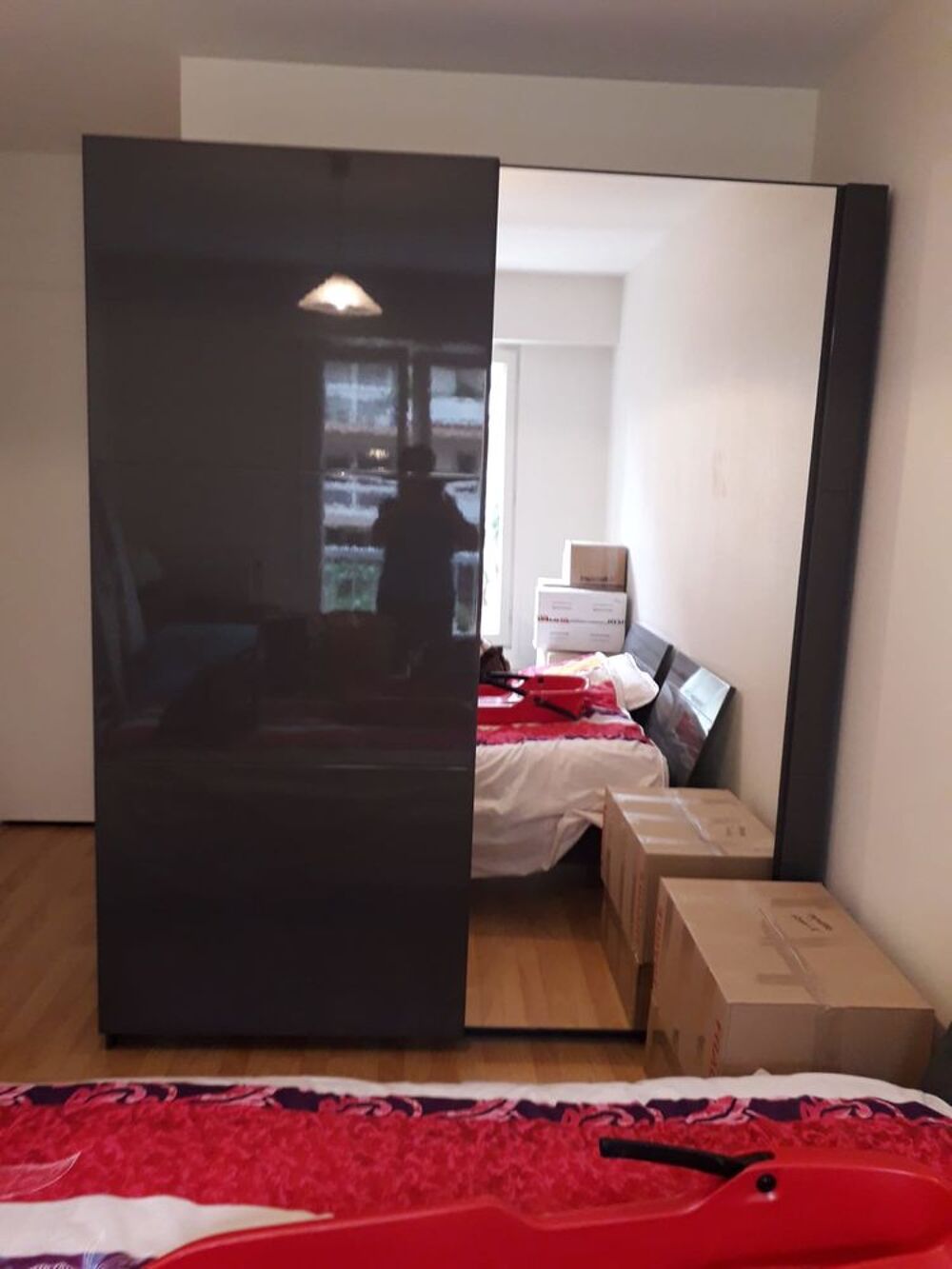 ARMOIRE LAQUEE Meubles
