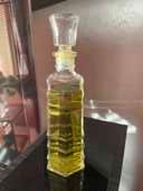 Flacon d' eau de Cologne v�ritable et sup�rieur 70� 300 La Roquebrussanne (83)