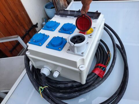COFFRET ELECTRIQUE  DE CHANTIER Villefontaine (38)