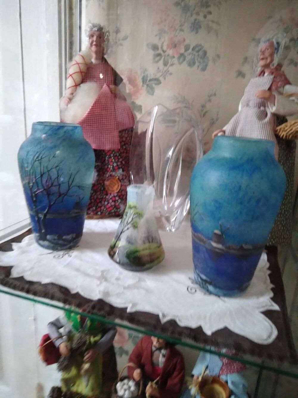 PAIRE DE VASES SIGNES DELATTE NAN&agrave; &amp;#135;Y DANS LE DECOR D'EPOQUE ART NOUVEAU 1890-1910 EN PARFAIT ETAT SANS EGRENURE NI F&Ecirc;LE... 