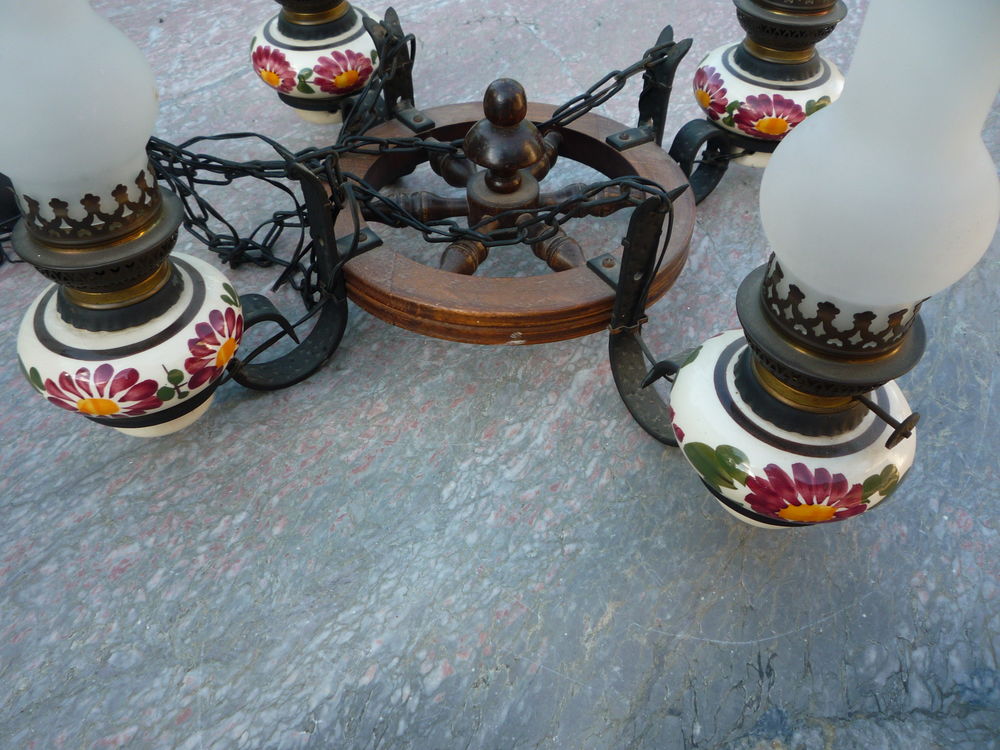 Lustre rouelle Décoration