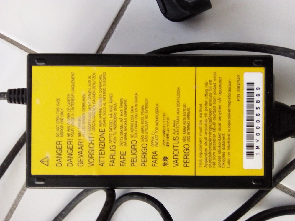 AC Adapter IBM-Alimentation IBM P/N 44G3737 Matériel informatique
