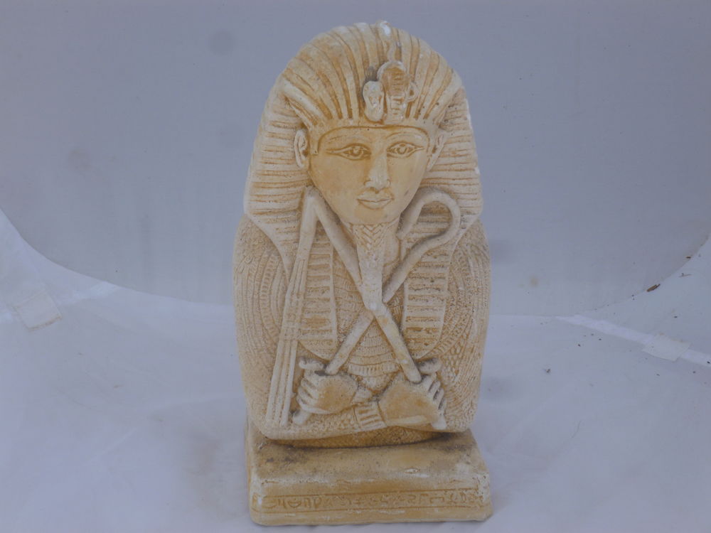 statuette pharaon 