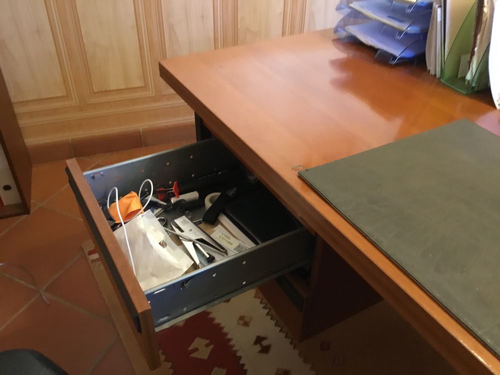 Bureau H&ecirc;tre Meubles