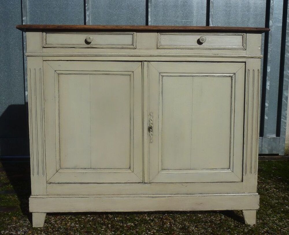 Buffet ancien
Meubles