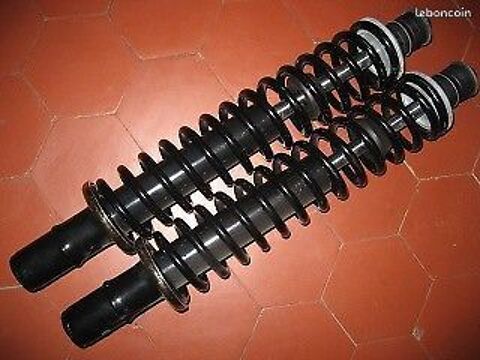 Pi&egrave;ces et &eacute;quipements Moto - Scooter - Quad Pi&egrave;ces et &eacute;quipements Moto - Scooter - Quad  occasion Saint-Geni&egrave;s-de-Comolas 30150