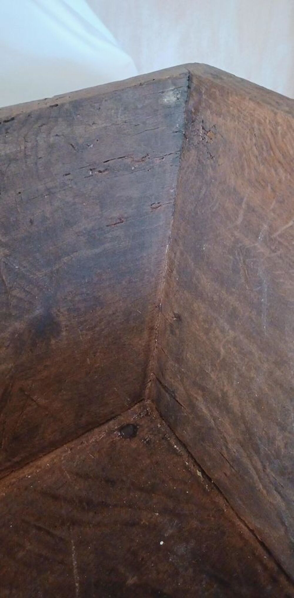 Table, ancien p&eacute;trin Meubles