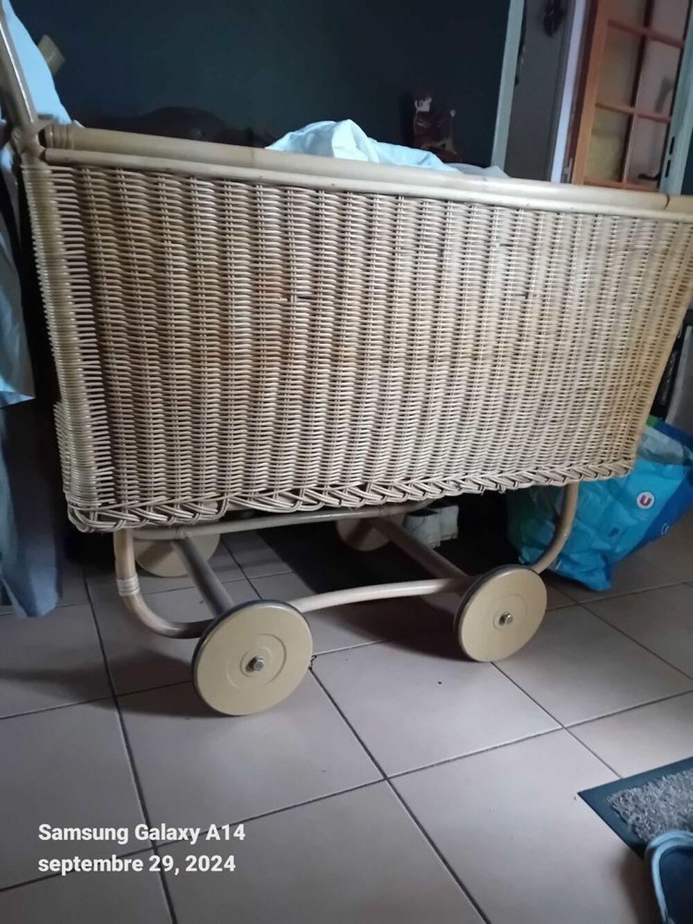 berceau en rotin Mobilier enfants
