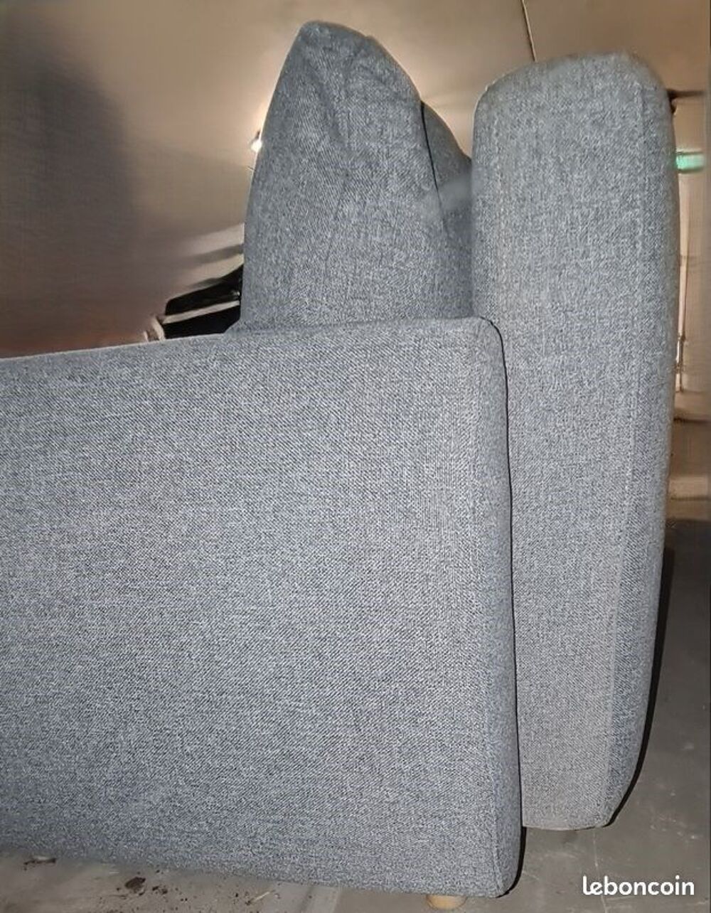 Canap&eacute; IKEA gris 3 places convertible - NEUF Meubles