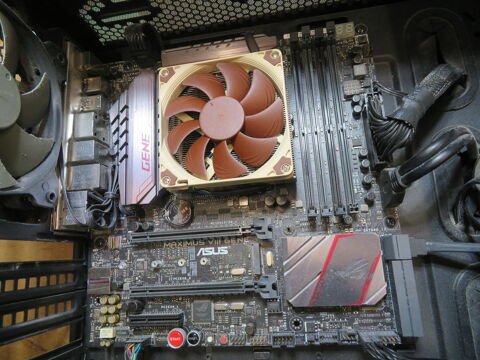 carte mre ordi de bureau (tour) 55 Grenoble (38)