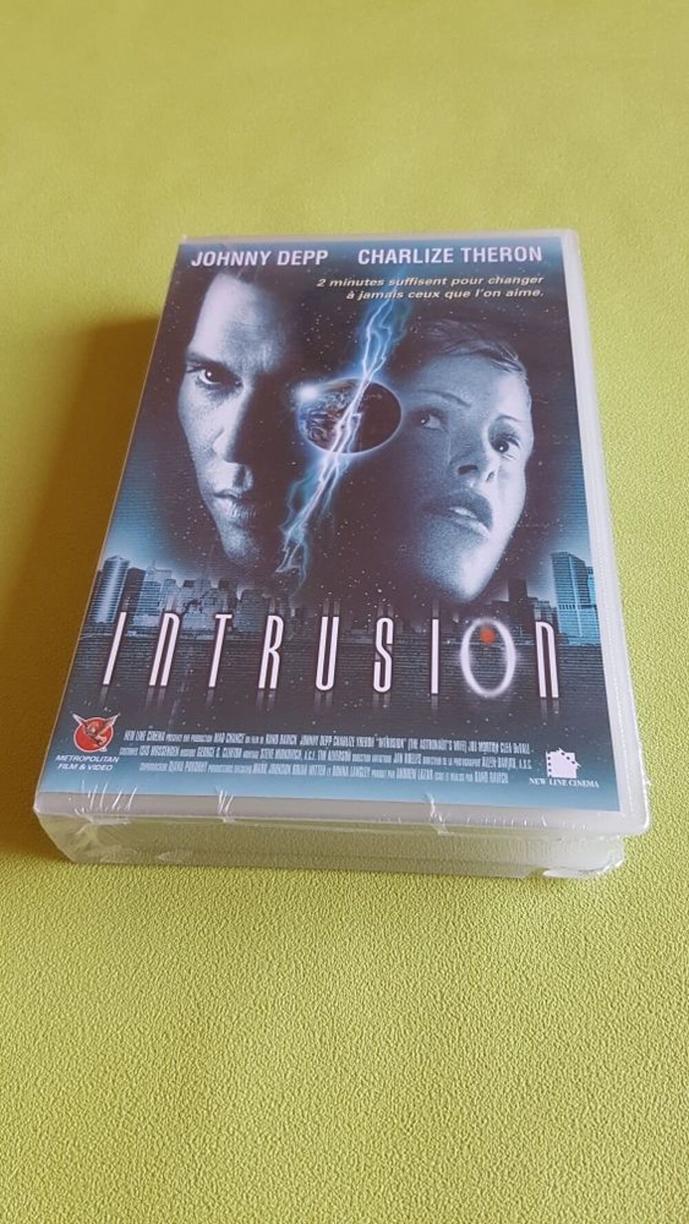 INTRUSION DVD et blu-ray