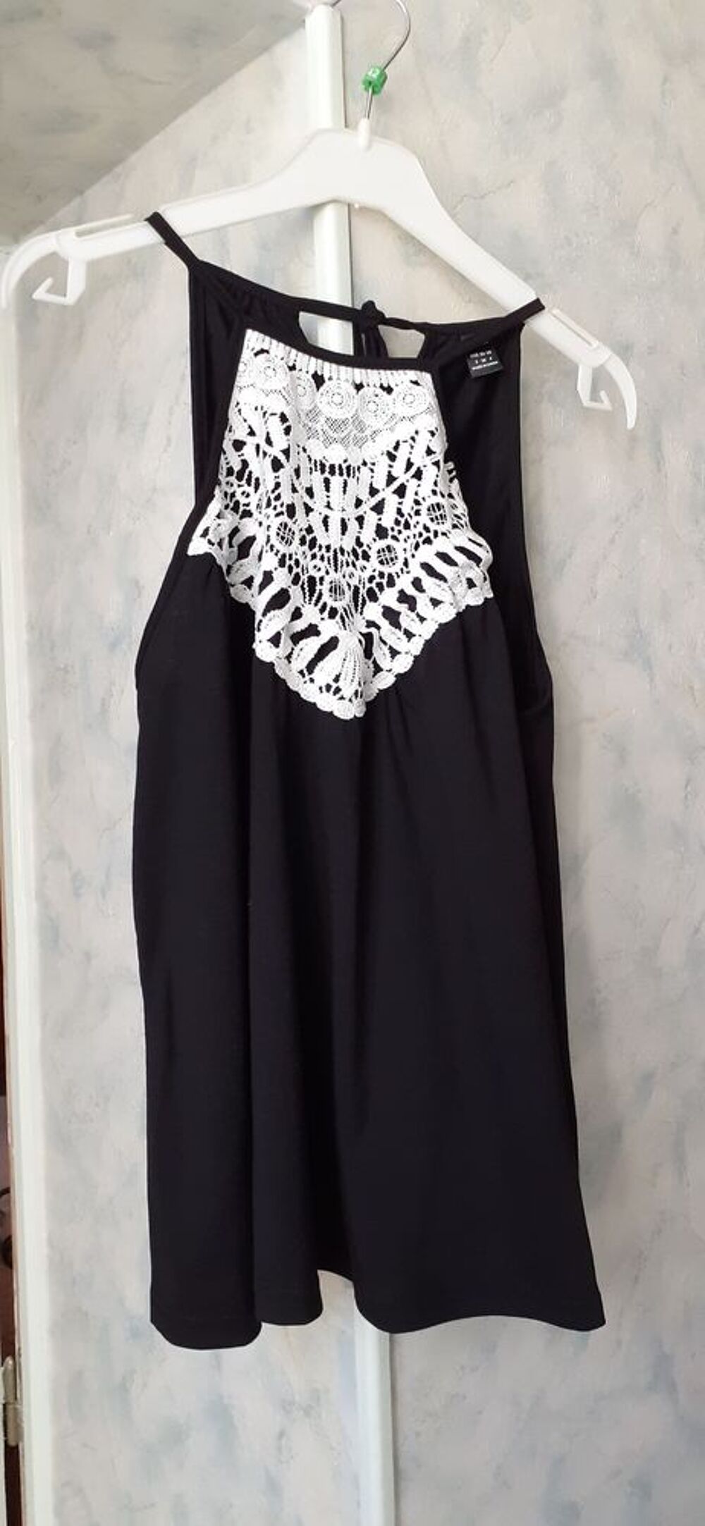 Top femme taille S Vêtements