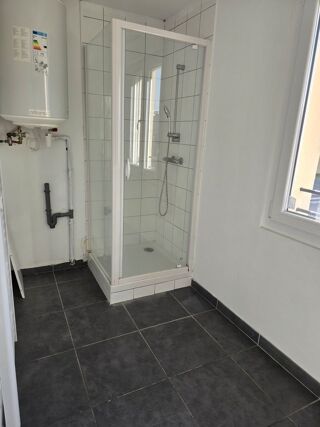  Appartement à louer 2 pièces 40 m²