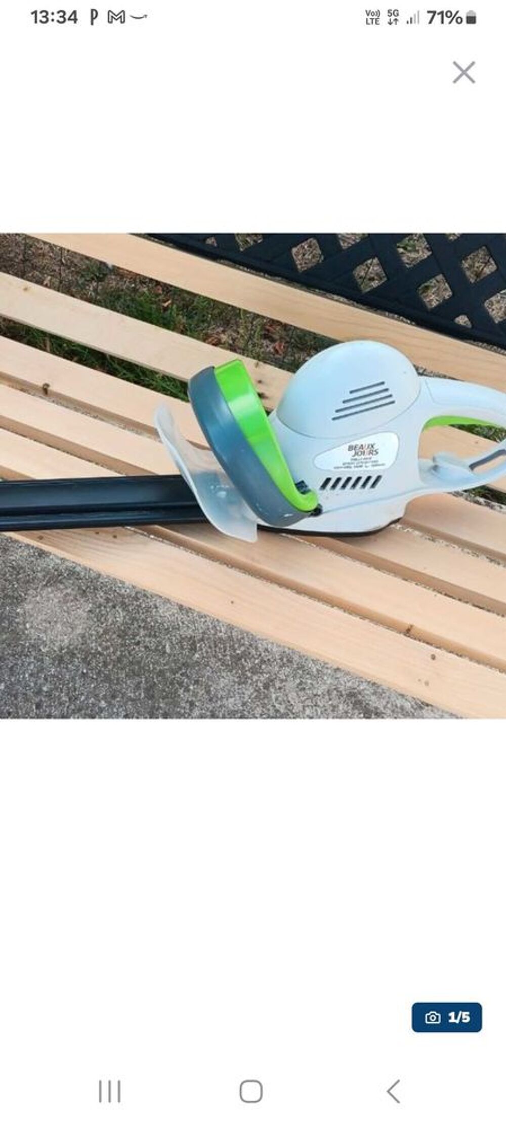 taille haie &eacute;lectrique Jardin