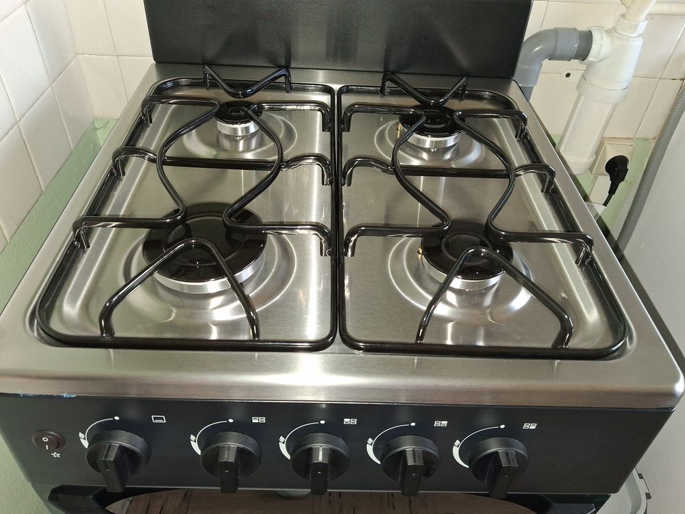 Cuisini&egrave;re &agrave; gaz Proline Electroménager