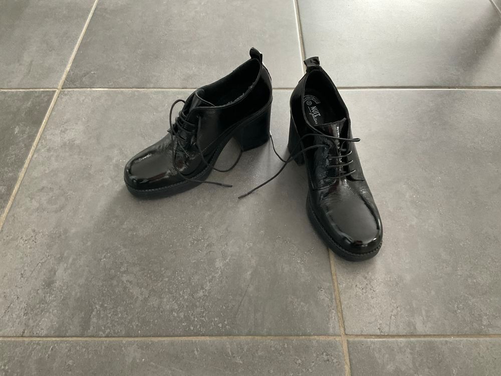 Chaussures &agrave; talons Chaussures