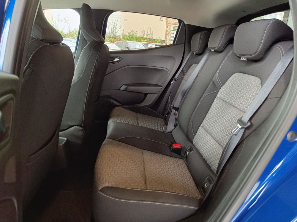 Clio V Clio E-Tech full hybrid 145 Evolution 2023 occasion 95220 Pierrelaye
