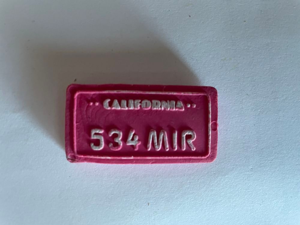Gomma gomme eraser collection plaque California rouge 