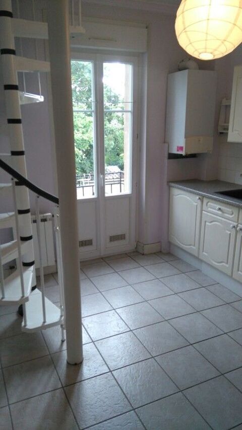  Appartement � louer 4 pi�ces 75 m�