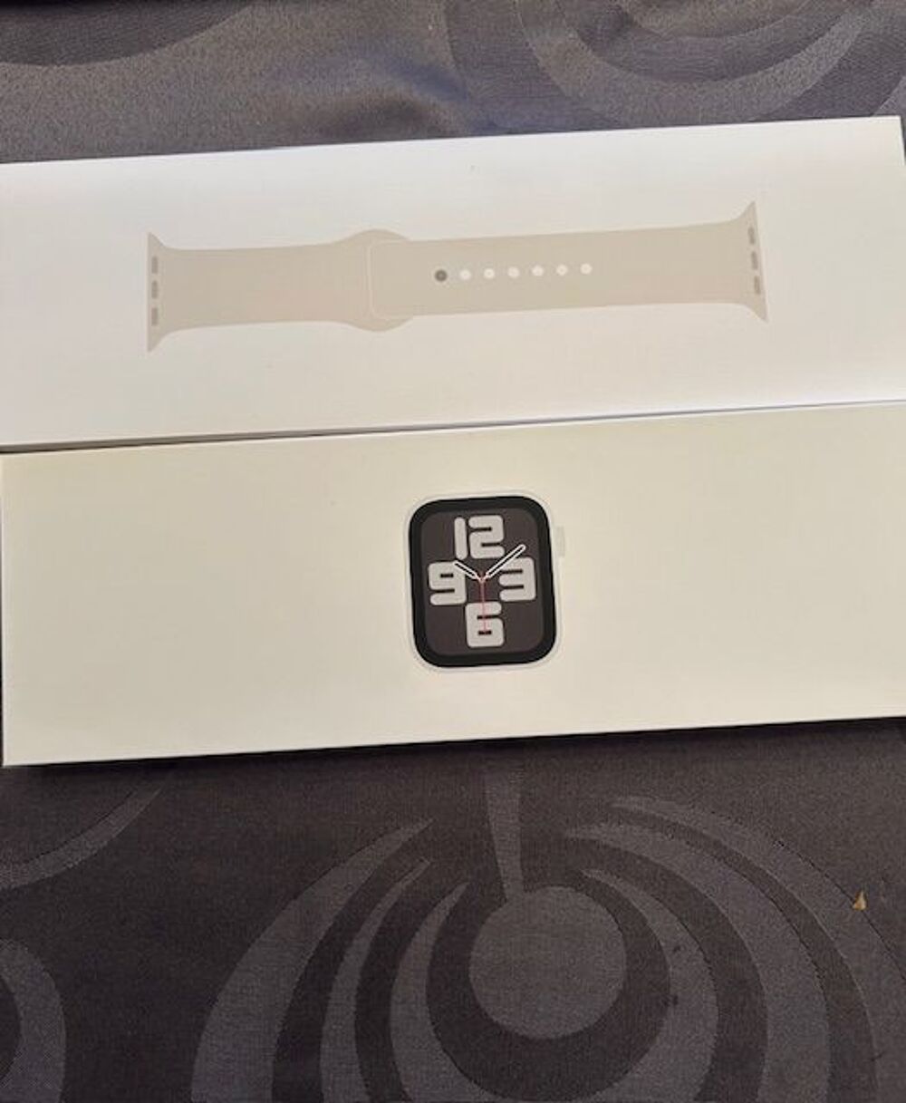 MONTRE APPLE WATCH SE Tlphones et tablettes