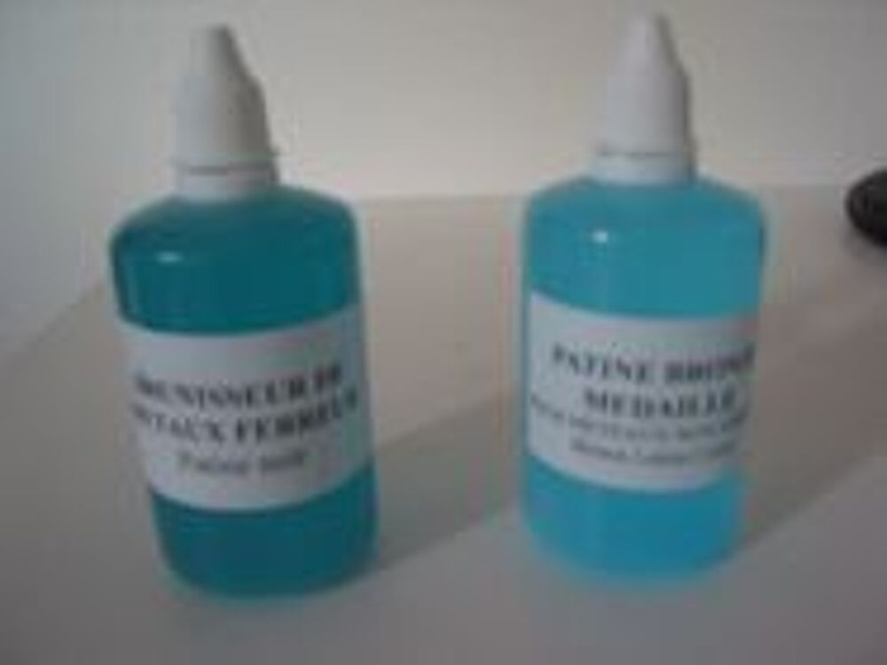BRUNISSEUR PATINE POUR METAUX 200 ml.
Ce kit patine + bruni Décoration