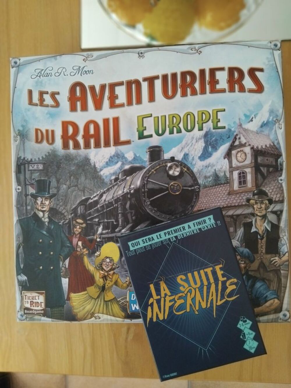 Lot de 2 jeux de soci&eacute;t&eacute; Jeux / jouets