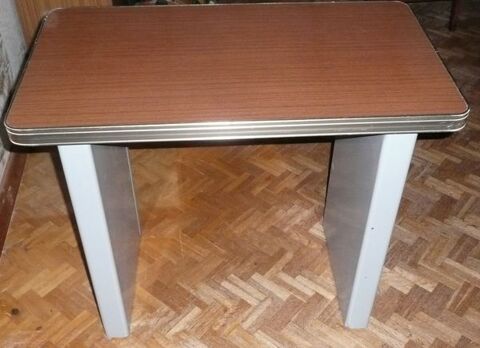 Bureau desserte metal industriel vintage 50 Meaux (77)