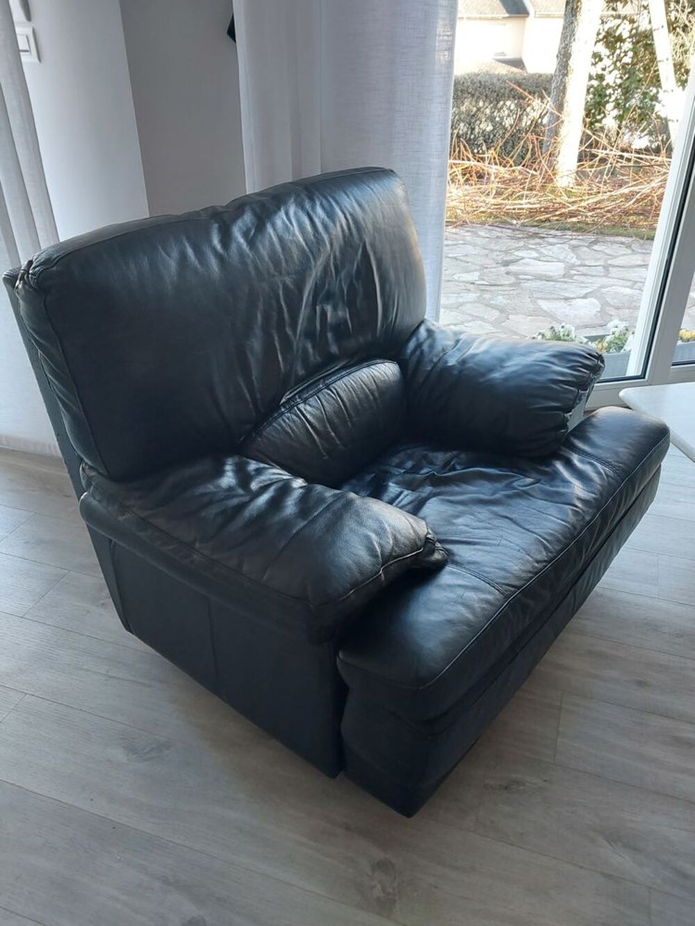 FAUTEUIL CUIR Meubles