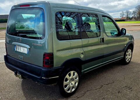 Peugeot Partner 2.0 HDi Combispace Pack 2004 occasion Chaufour-l&egrave;s-Bonni&egrave;res 78270
