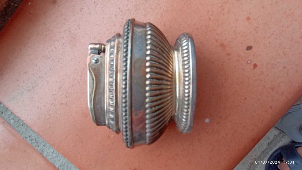 briquet Ronson Queen Anne 