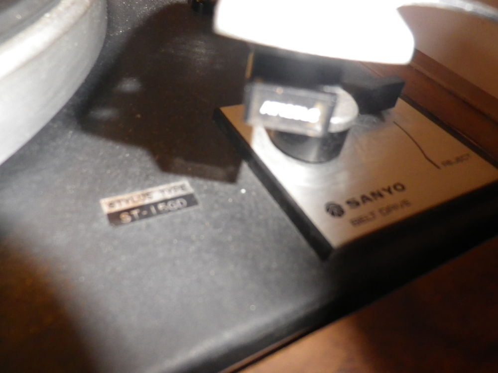 Platine vinyle tuner Sanyo DXT 55OOL Audio et hifi