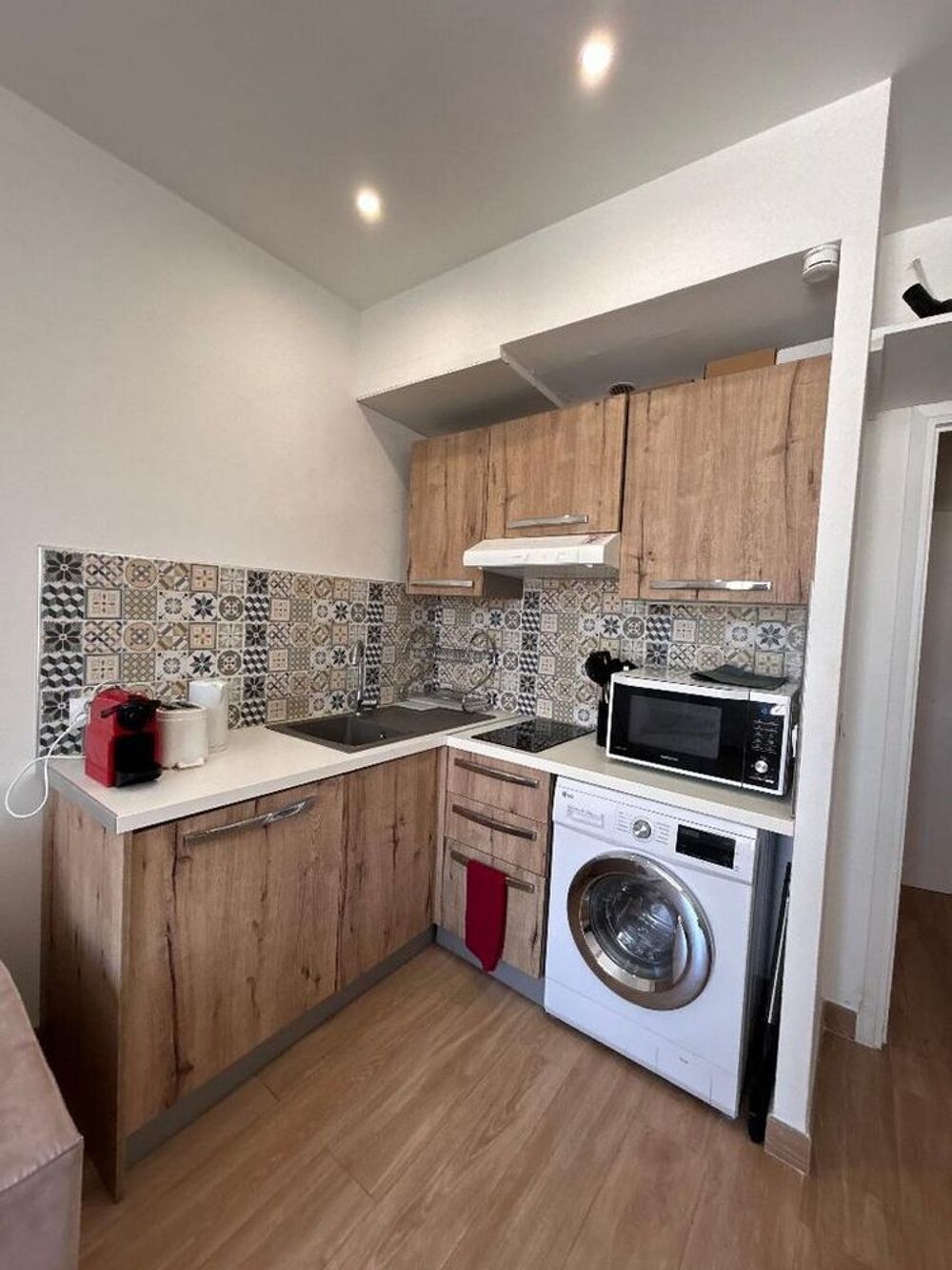 Location Appartement NICE CARRE d'OR - STUDIO 19m² - LOCATION ETUDIANT(E) 6,5 mois Nice