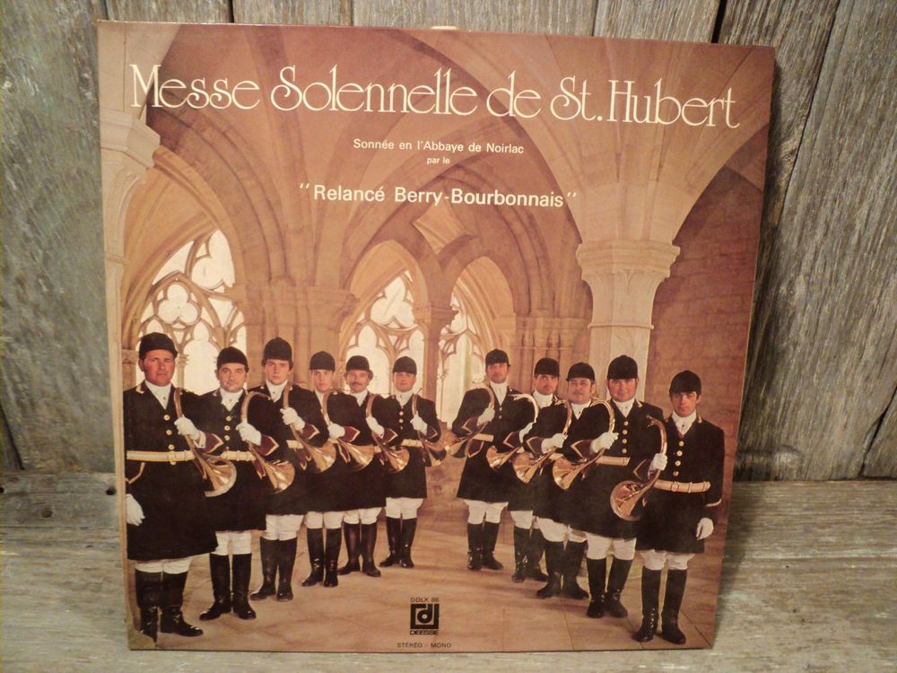 Messe Saint Hubert Chasse &agrave; Courre Disque Vinyl 33 Tours
CD et vinyles