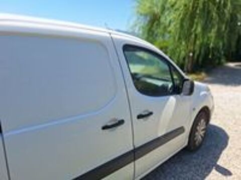 Berlingo BERLINGO CA XL BLUEHDI 100 S&S BVM6 CONTROL 2018 occasion 26150 Laval-d'Aix