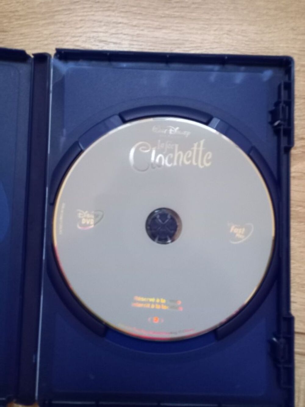 Dvd La f&eacute;e clochette DVD et blu-ray