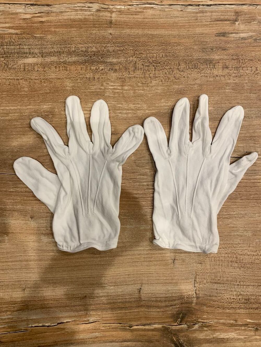 Gants anciens gendarmerie \'\' Brigade motoris&eacute;e \'\' 