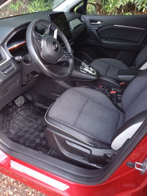 Renault Captur E-Tech full hybrid 145 Techno 2024 occasion Lamentin 97129