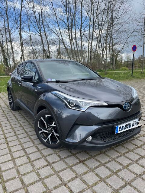 Toyota C-HR Hybride 122h Graphic 2017 occasion Valenciennes 59300
